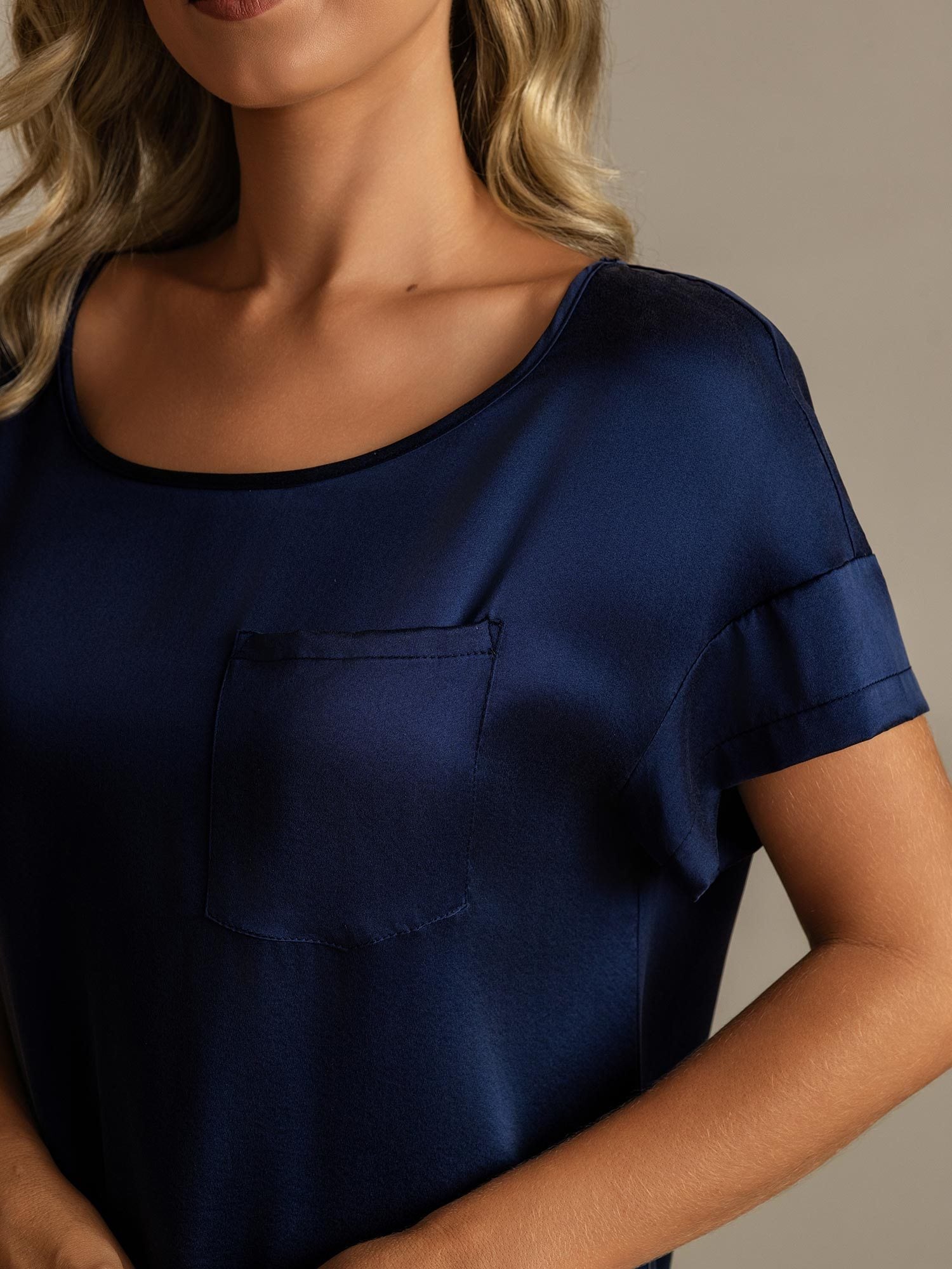 [Donkerblauw] SilkSilky-NL 19Momme Zijde Ronde Hals Nachthemd 004