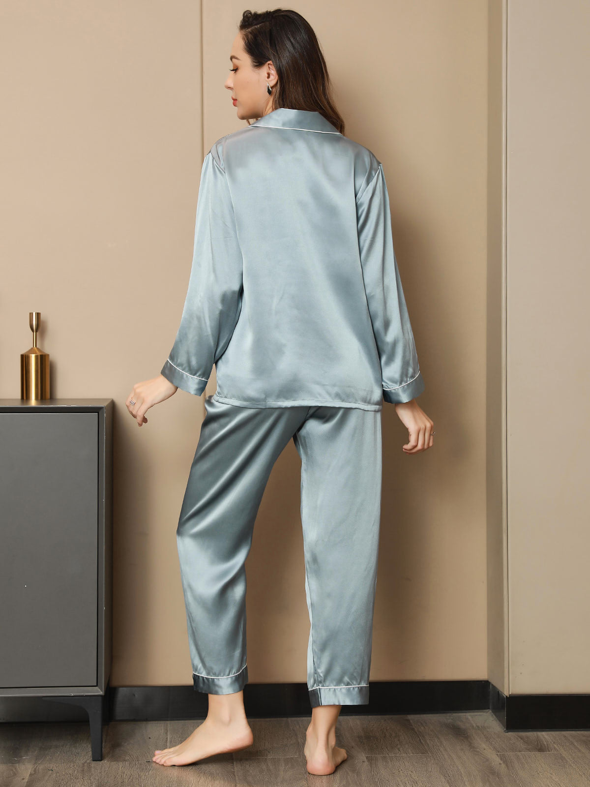 SilkSilky NL Pure Silk Lange Mouw Revers Dames Pyjama Set StaalBlauw 003