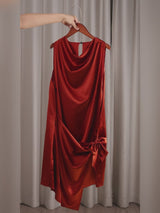 SilkSilky-NL Sleeveless Cowl Neck Jurk video 001