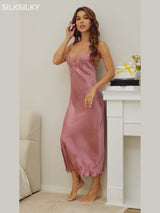 SilkSilky-NL Pure Silk Diepe V-Hals Nachthemd-video-001