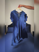 SilkSilky-NL Short Sleeve V Neck Nachthemd video 001